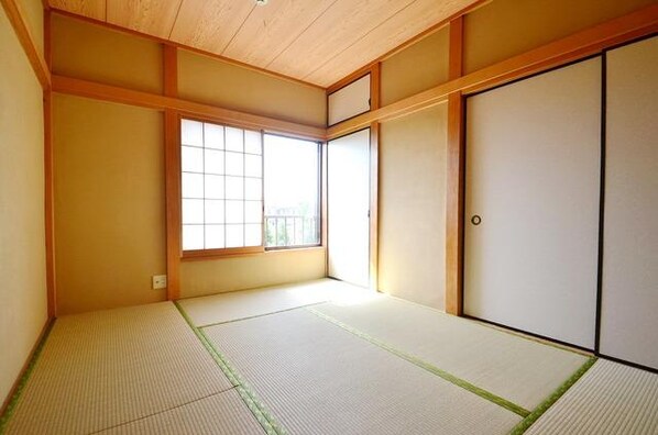 ハイツ望月の物件内観写真